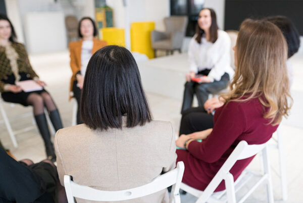 Role of Support Groups in Addiction Recovery